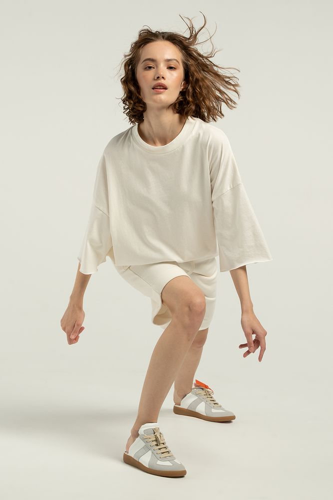 картинка Футболка унисекс T1, молочно-белая от магазина