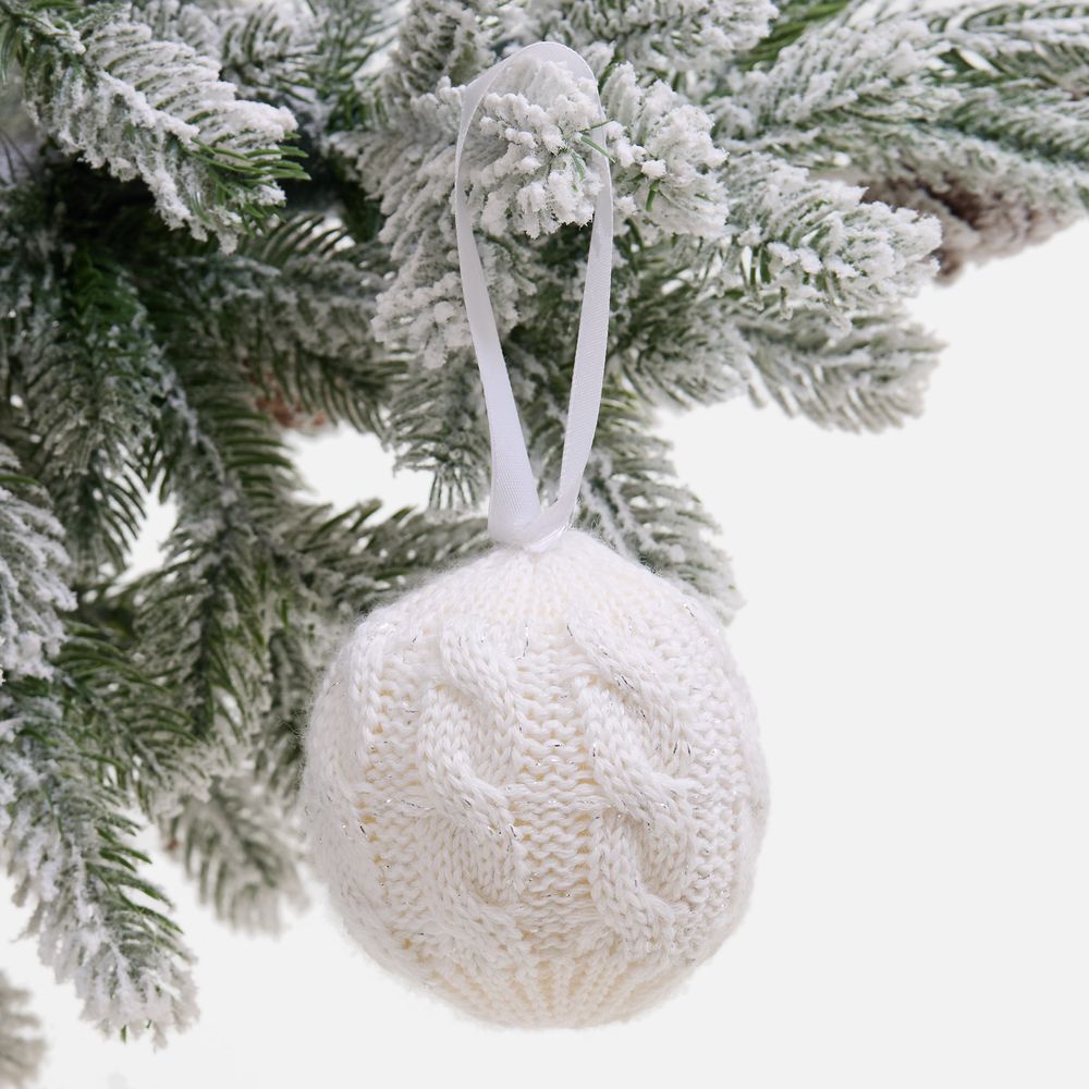 картинка Вязаный шарик «Магия зимы» от магазина