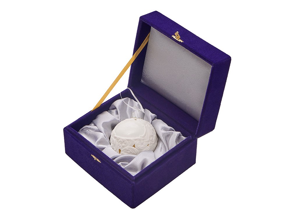 картинка Шар новогодний с подсветкой от магазина